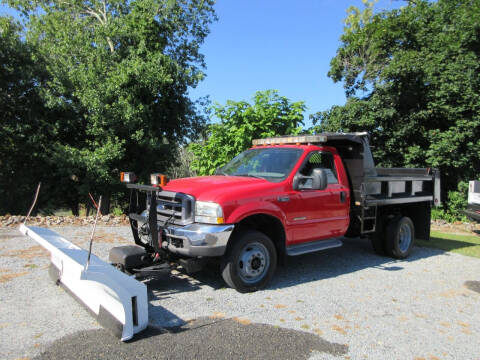 2004 Ford F-550 Super Duty for sale at ABC AUTO LLC in Willimantic CT