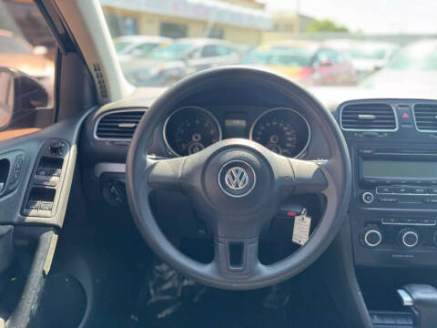 2011 Volkswagen Golf 2.5L