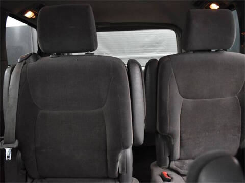 2004 Toyota Sienna