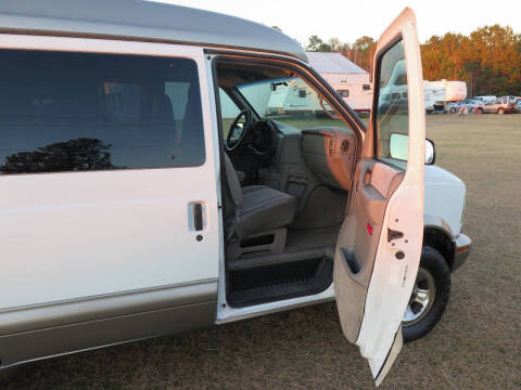 2002 GMC Safari SLE