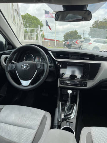 2019 Toyota Corolla LE