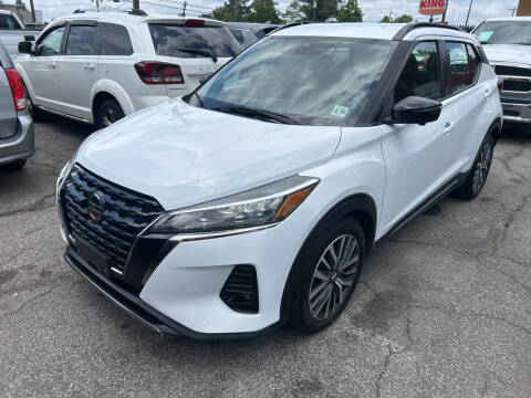 2021 Nissan Kicks SR