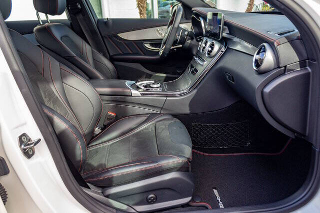 2019 Mercedes-Benz C-Class 33