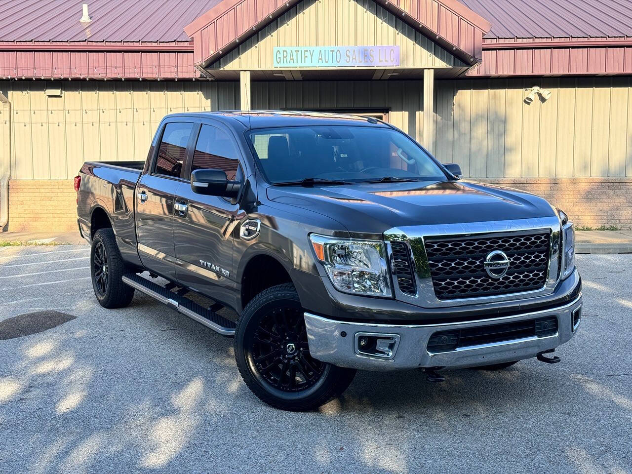 2018 Nissan Titan XD for sale at Gratify Auto Sales LLC in Lincoln, NE