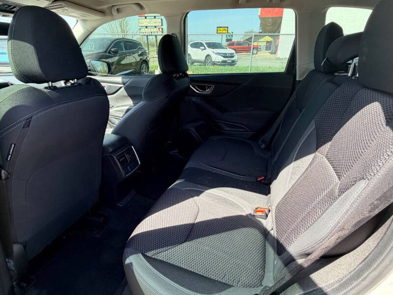 2024 Subaru Forester Premium