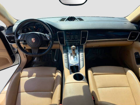 2013 Porsche Panamera