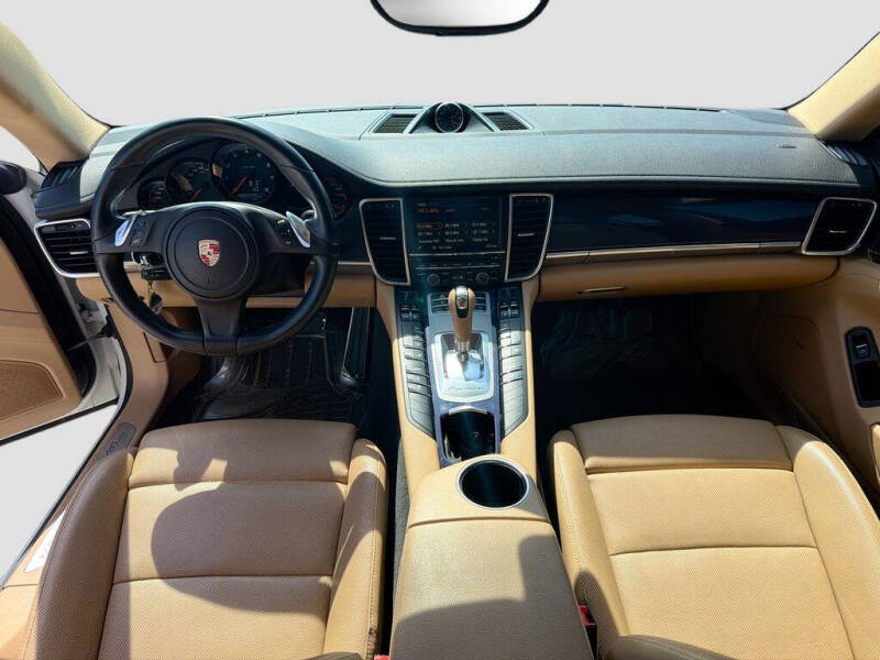 2013 Porsche Panamera