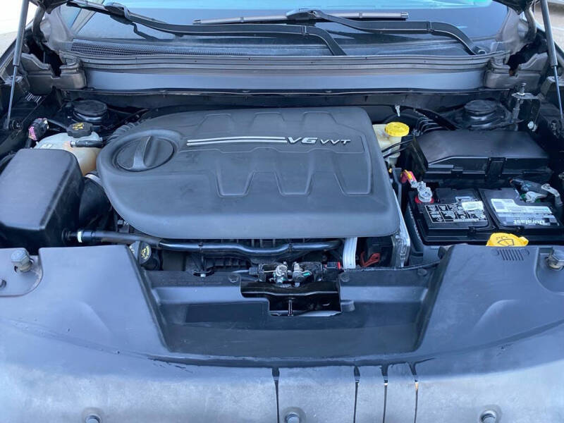 2017 Jeep Cherokee Overland