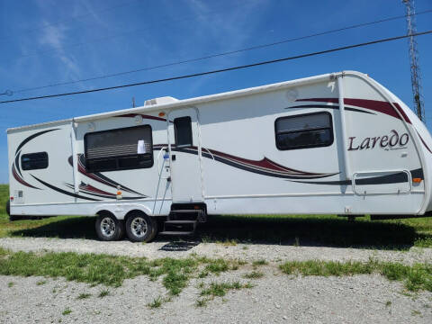 2011 Keystone Laredo