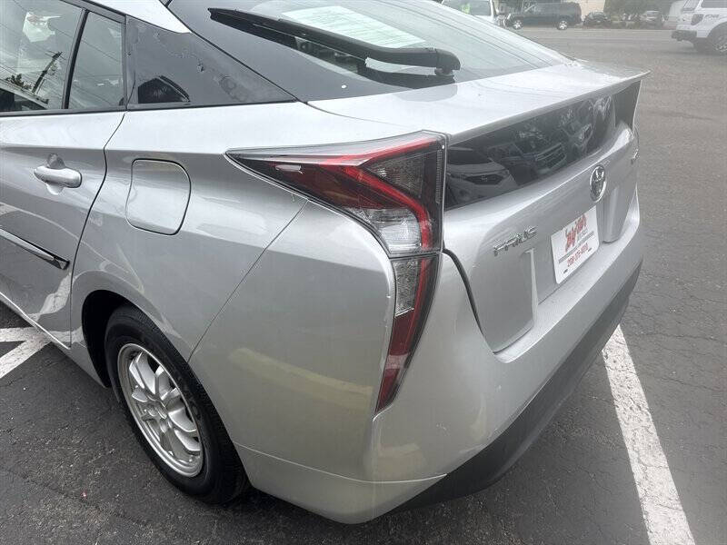2016 Toyota Prius