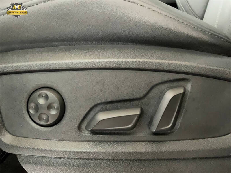 2024 Audi Q5 e quattro S line Prem Pl 55 TFSI