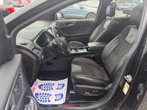 2019 Ford Edge ST
