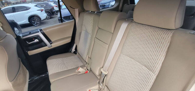 2017 Toyota 4Runner SR5