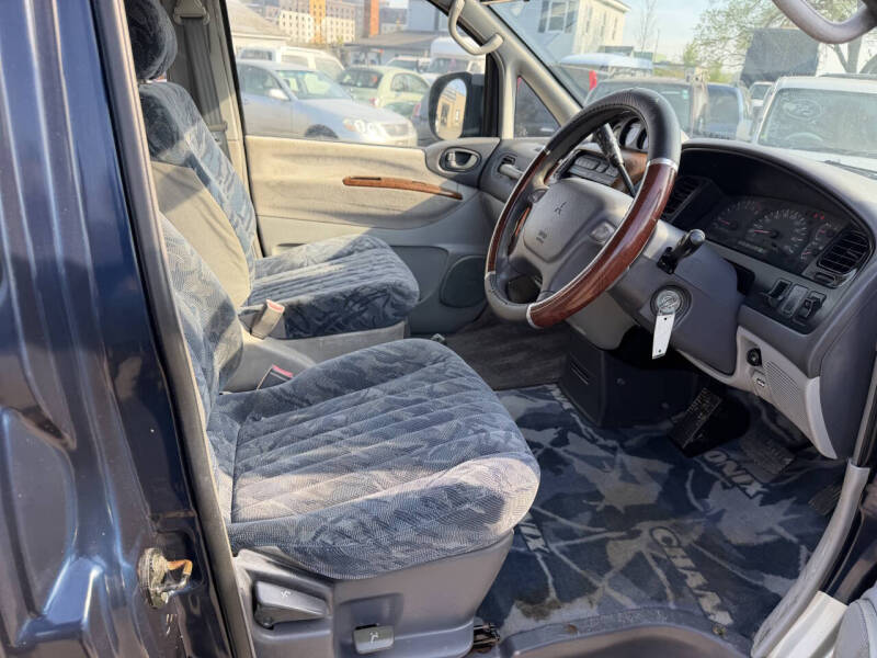 1996 Mitsubishi Delica