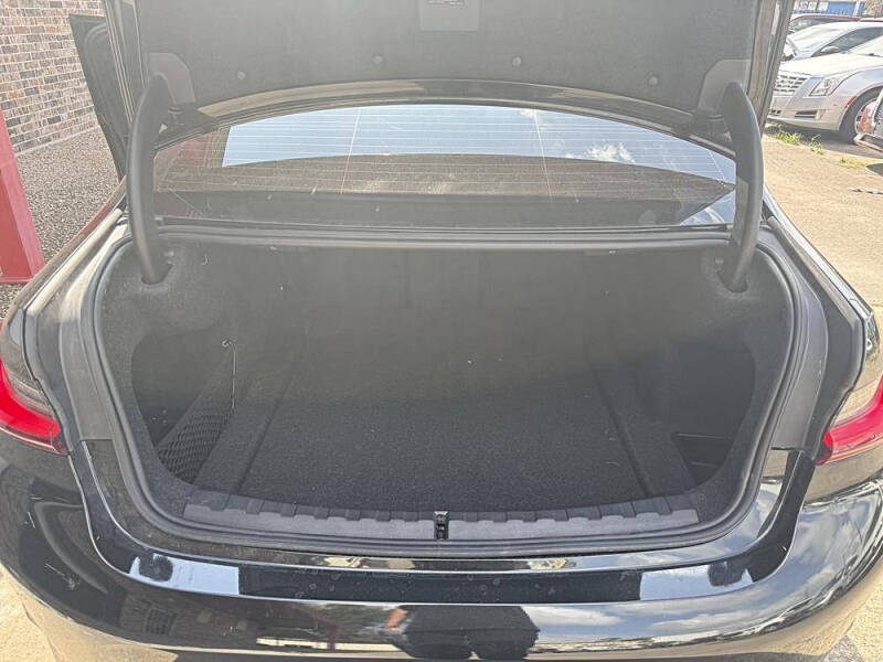 2025 BMW 3 Series M340i