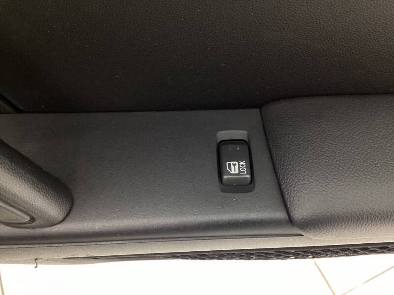 2015 Mazda MX-5 Miata Sport