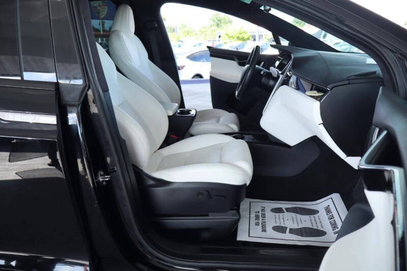 2021 Tesla Model X Long Range Plus