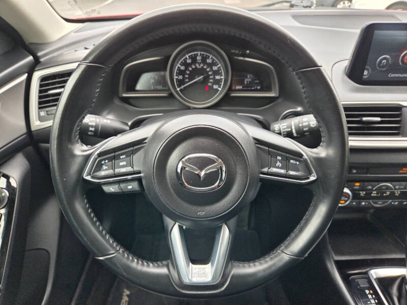 2018 Mazda MAZDA3 Touring