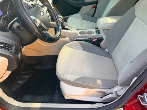 2013 Ford Focus SE