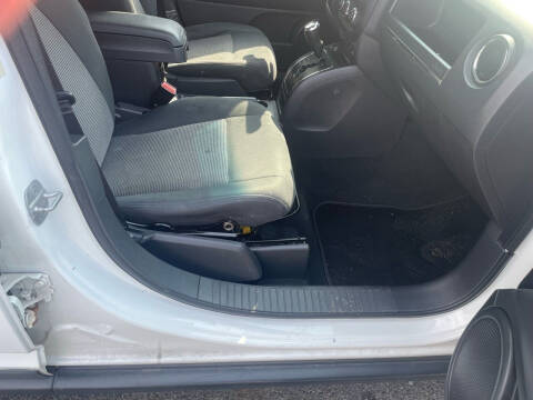 2011 Jeep Compass Sport