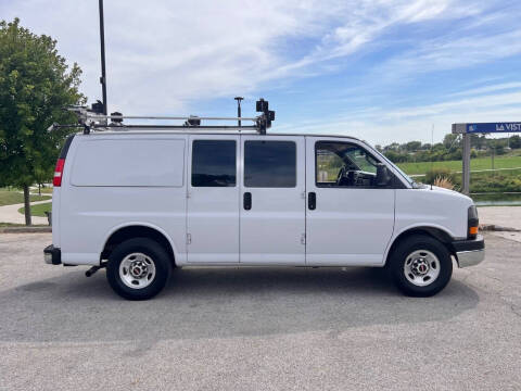 2017 GMC Savana 2500