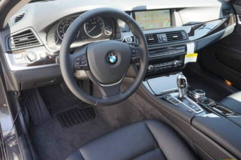 2015 BMW 5 Series 528i xDrive
