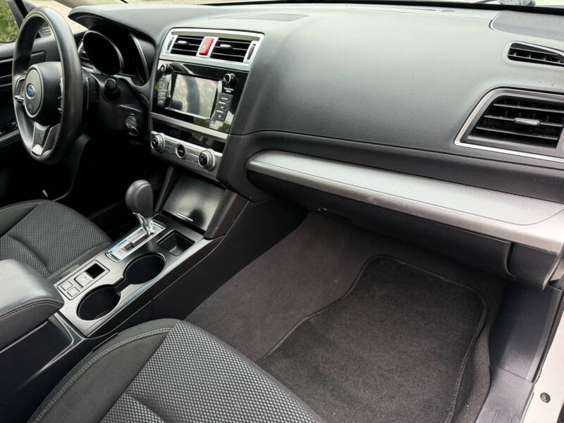 2018 Subaru Outback 2.5i