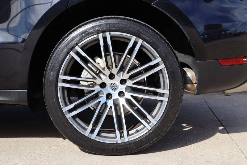 2015 Porsche Macan S