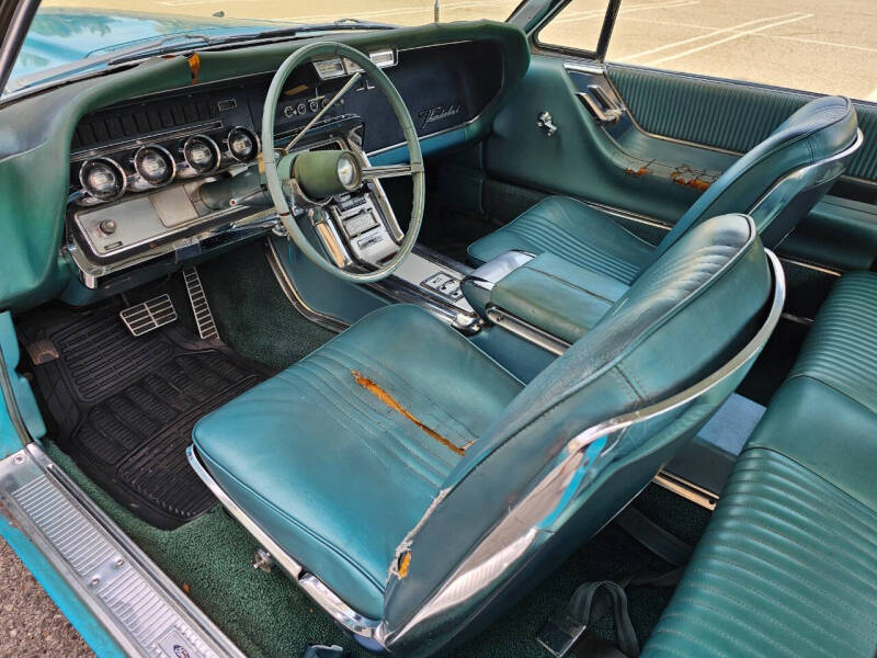 1964 Ford Thunderbird