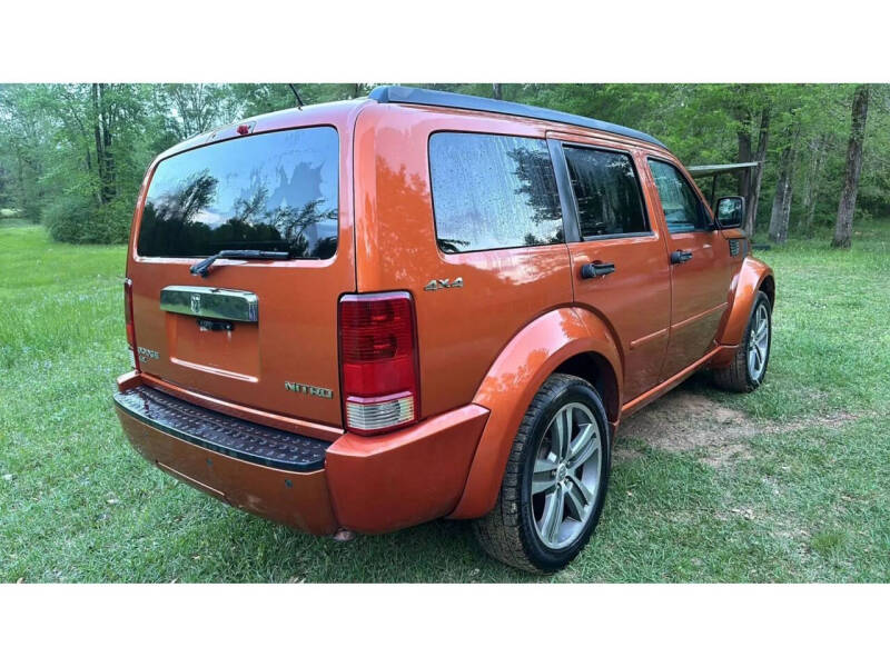 2011 Dodge Nitro Detonator