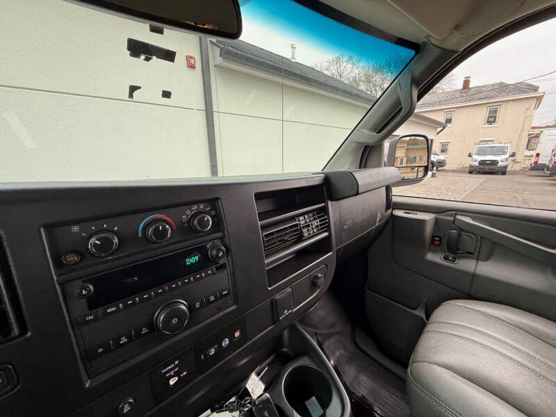 2019 Chevrolet Express LS 3500