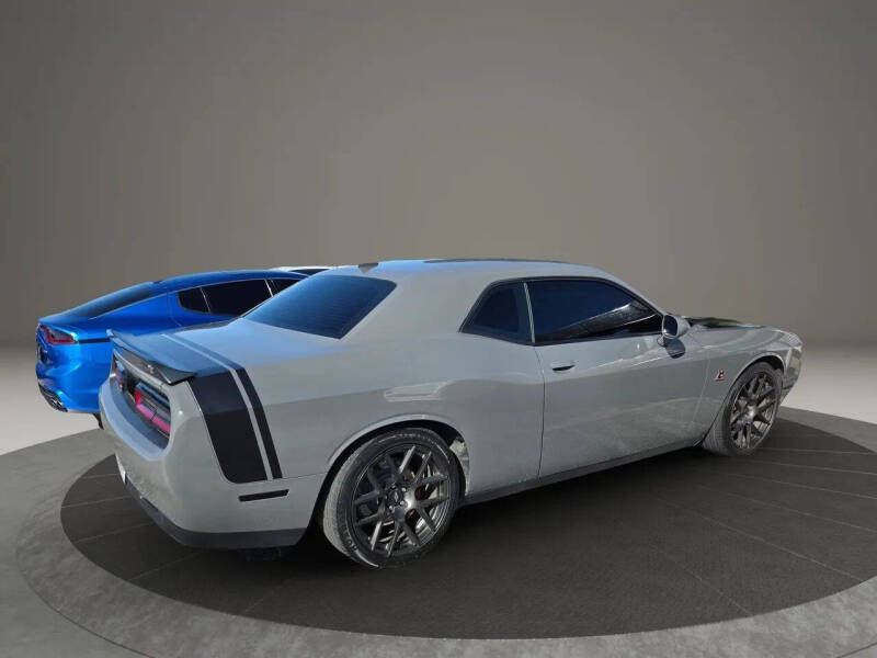 2017 Dodge Challenger