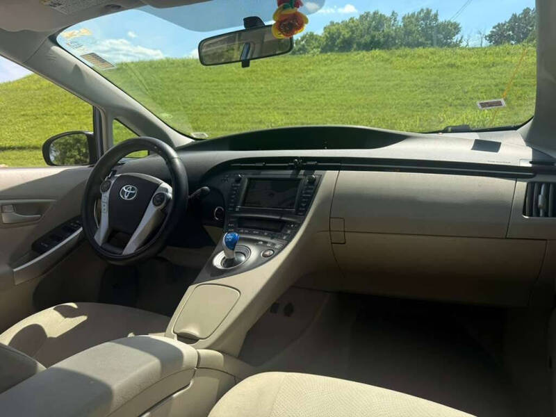 2010 Toyota Prius V