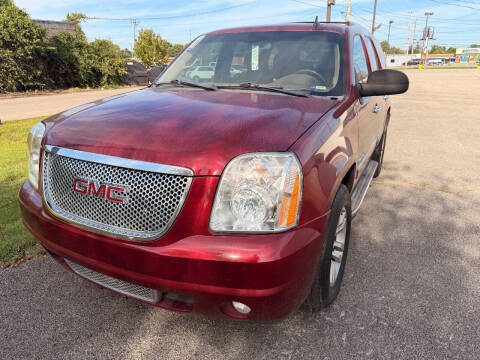 2011 GMC Yukon Denali