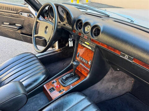 1984 Mercedes-Benz 380-Class 380 SL