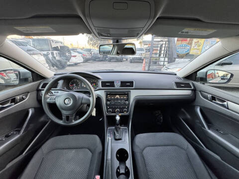 2012 Volkswagen Passat S