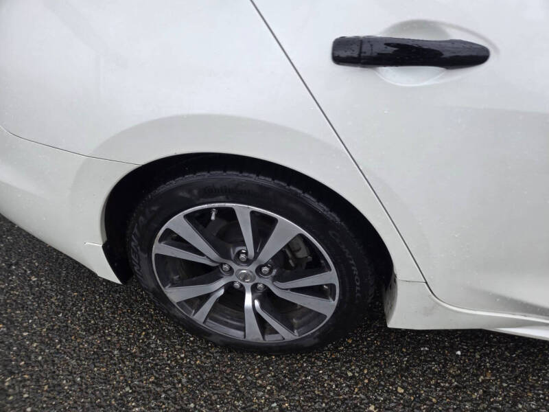 2016 Nissan Maxima Platinum