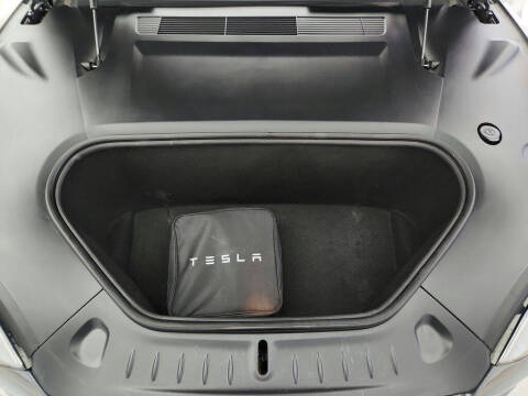 2022 Tesla Model S