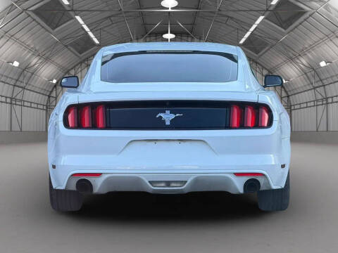 2015 Ford Mustang V6