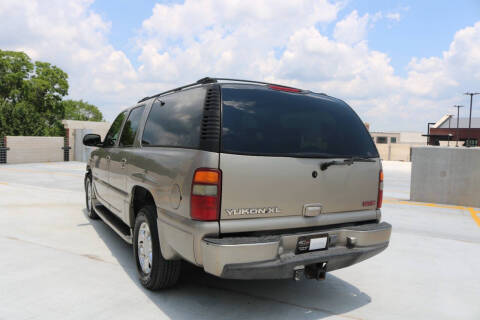 2001 GMC Yukon XL Denali