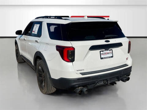 2022 Ford Explorer ST