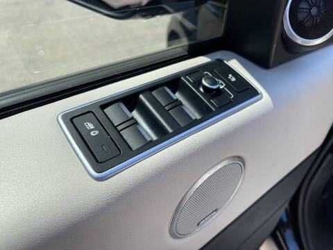 2017 Land Rover Range Rover HSE