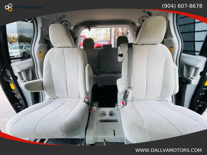 2014 Toyota Sienna