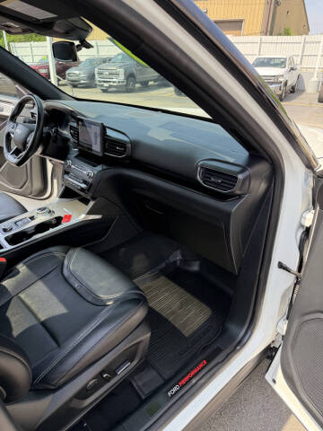 2020 Ford Explorer ST