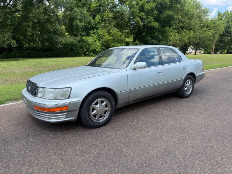 1991 Lexus LS 400