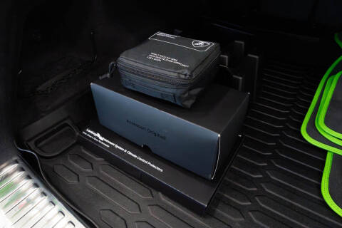 2024 Lamborghini Urus Performante