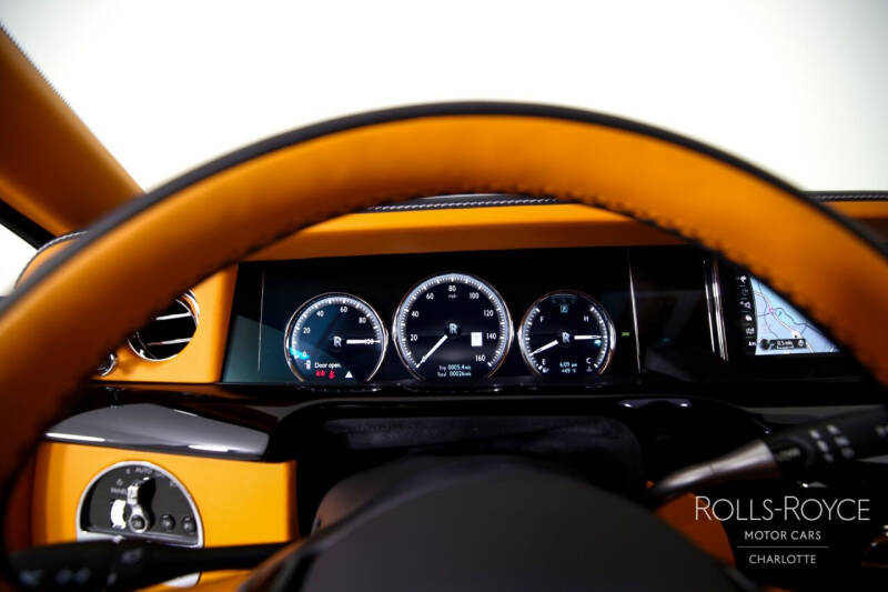 2024 Rolls-Royce Phantom EWB