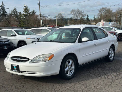 2003 Ford Taurus for sale at ALPINE MOTORS in Milwaukie OR