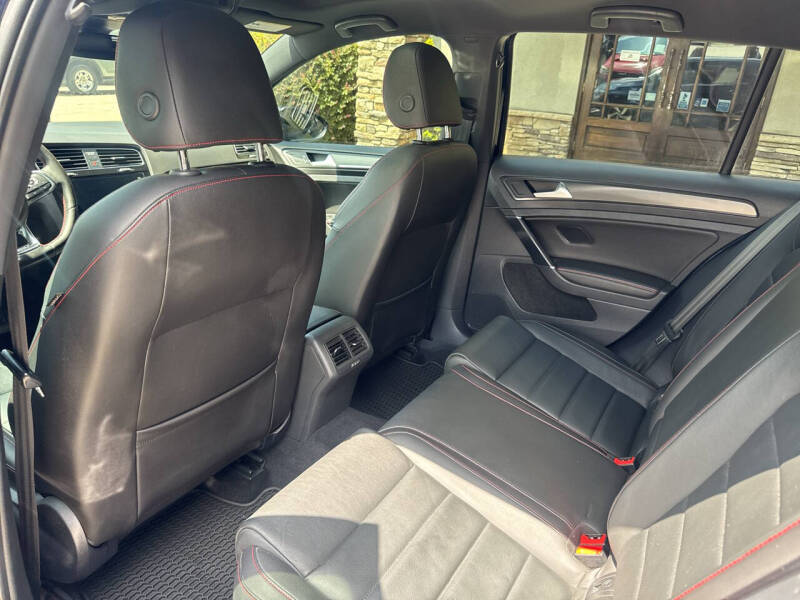 2018 Volkswagen Golf GTI Autobahn