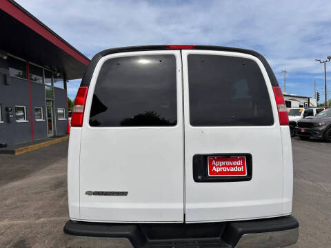 2012 Chevrolet Express LT 2500